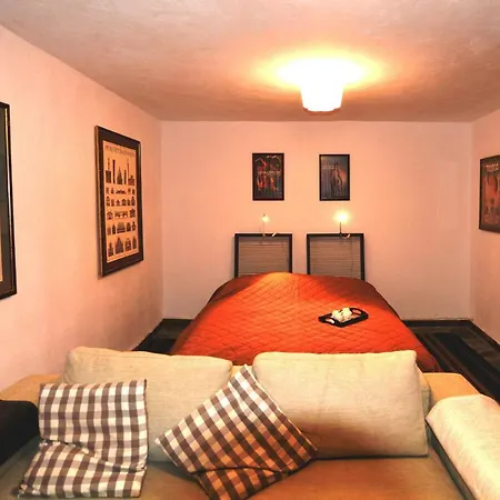 Art Luxury Villa *